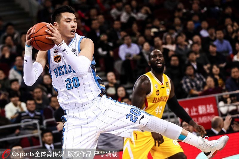  莱斯特城瓦尔迪戴帽，狐狸城主场大胜止连败颓势